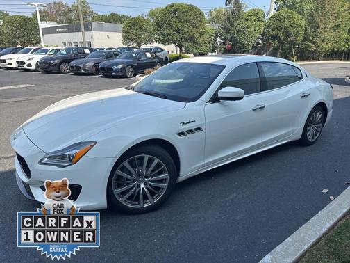 2022 Maserati Quattroporte Modena Q4