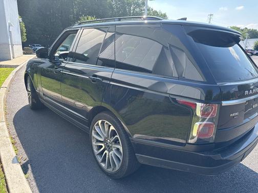 2020 Land Rover Range Rover P525 HSE