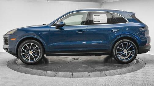 2024 Porsche Cayenne Base