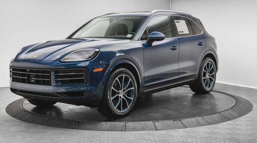 2024 Porsche Cayenne Base