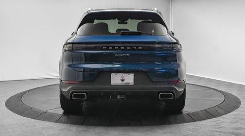 2024 Porsche Cayenne Base