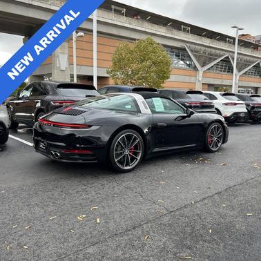 2022 Porsche 911 Targa 4S