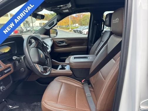 2023 Chevrolet Suburban High Country