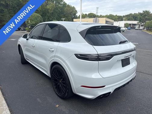2023 Porsche Cayenne GTS