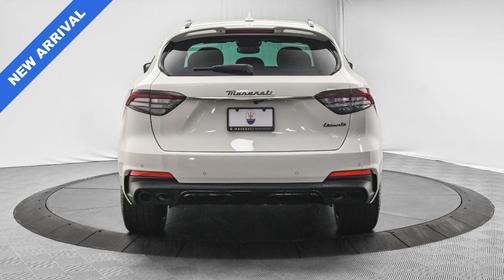 2022 Maserati Levante Modena