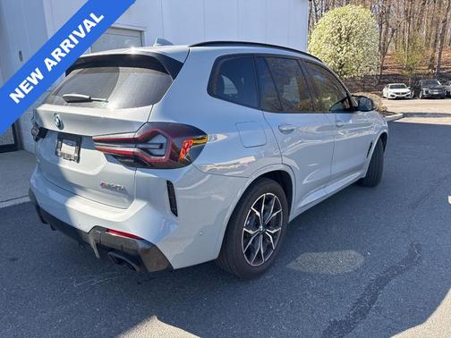 2023 BMW X3 M40i