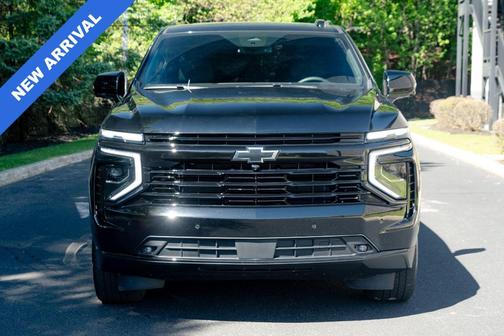 Black 2025 Chevrolet Suburban RST