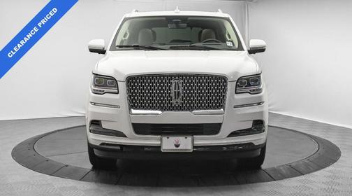 2022 Lincoln Navigator Reserve