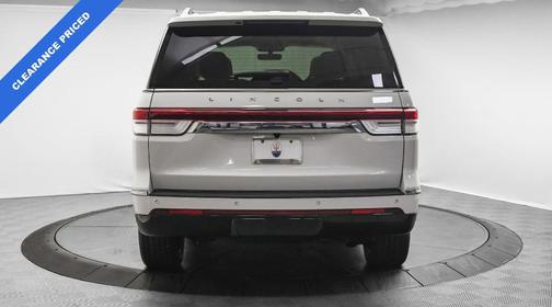 2022 Lincoln Navigator Reserve