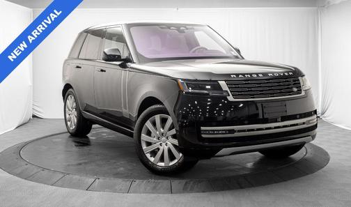 Santorini Black 2023 Land Rover Range Rover P400 SE