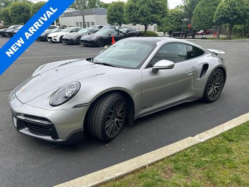 GT Silver Metallic 2022 Porsche 911 Turbo