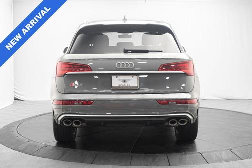 Quantum Gray 2022 Audi SQ5 3.0T Premium Plus