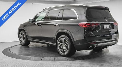 2025 Mercedes-Benz GLS 450 4MATIC