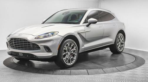 2021 Aston Martin DBX Base