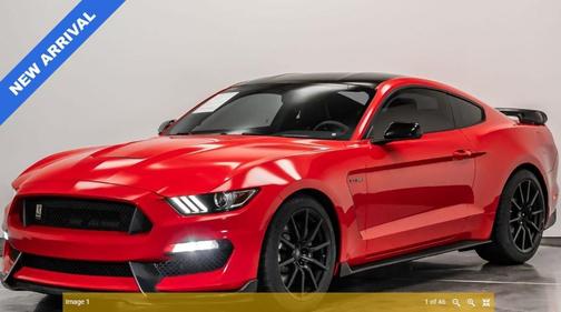 2016 Ford Shelby GT350 Base