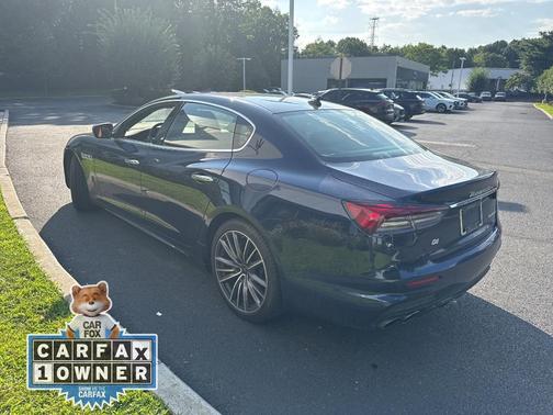 2022 Maserati Quattroporte Modena Q4
