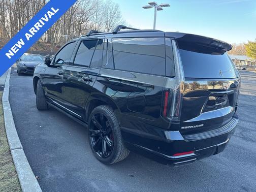 2025 Cadillac Escalade Sport Platinum