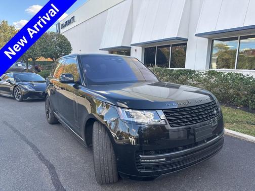 2023 Land Rover Range Rover P530 SE