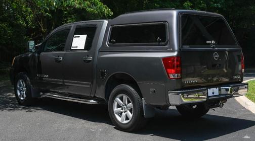 2010 Nissan Titan SE