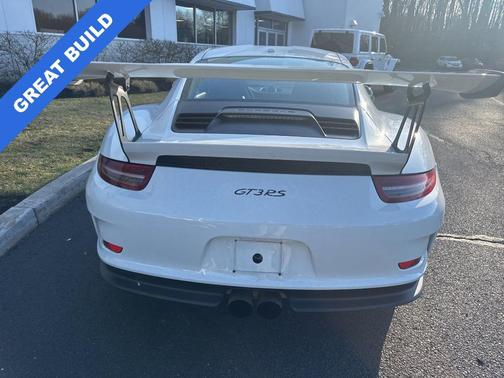 White 2016 Porsche 911 GT3 RS