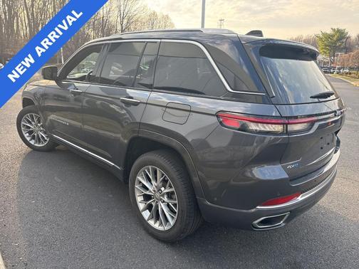 Metallic 2023 Jeep Grand Cherokee 4xe Summit