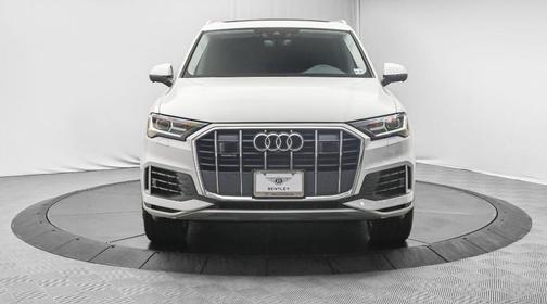 2022 Audi Q7 55 Premium Plus