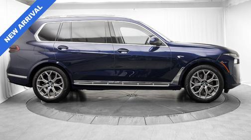 Tanzanite Blue II Metallic 2024 BMW X7 xDrive40i