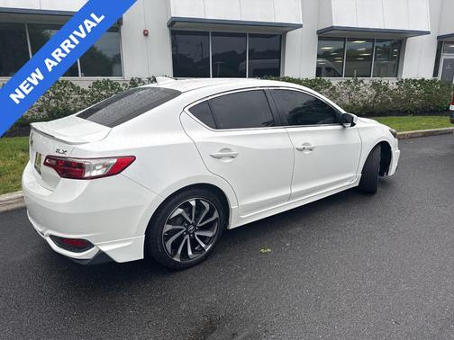 Bellanova White Pearl 2016 Acura ILX 2.4L
