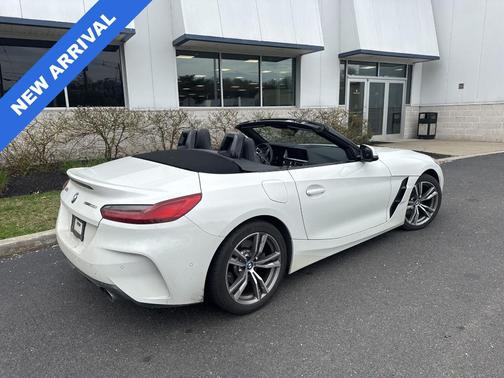 2025 BMW Z4 sDrive30i