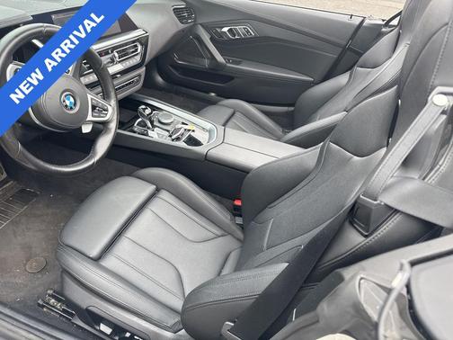 2025 BMW Z4 sDrive30i