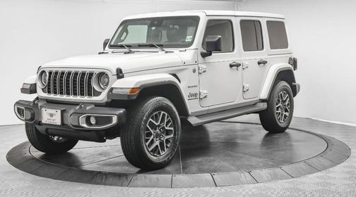 2024 Jeep Wrangler Sahara