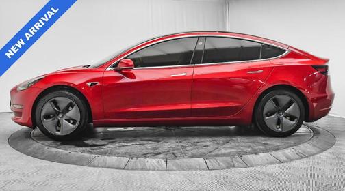 2019 Tesla Model 3 Mid Range