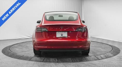 2019 Tesla Model 3 Mid Range