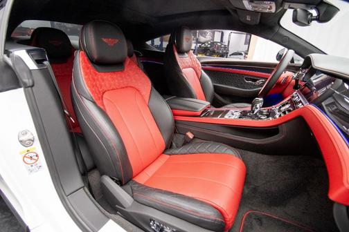 Snow Quartz Pearlescent by Mulliner 2022 Bentley Continental GT Speed