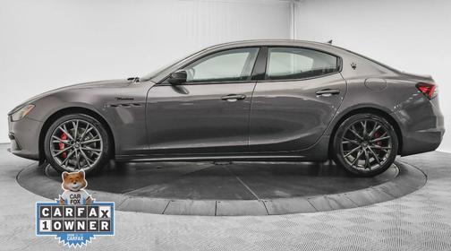 2022 Maserati Ghibli Modena Q4