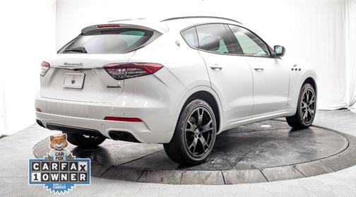 Bianco 2022 Maserati Levante GT
