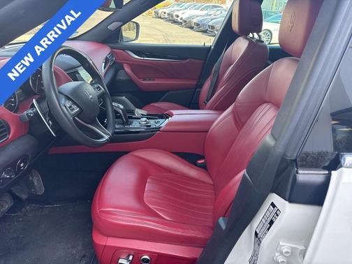 2023 Maserati Levante GT