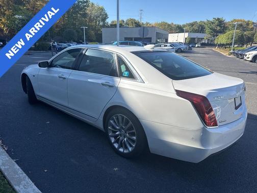 2017 Cadillac CT6 2.0L Turbo Luxury