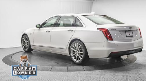 2017 Cadillac CT6 2.0L Turbo Luxury