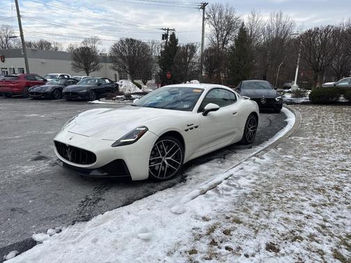 2024 Maserati GranTurismo Modena