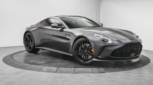 2025 Aston Martin Vantage Base