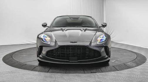 2025 Aston Martin Vantage Base