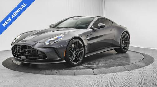 2025 Aston Martin Vantage Base