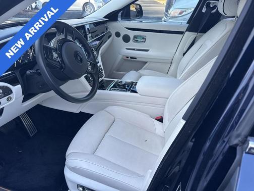 2023 Rolls-Royce Ghost 