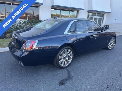 2023 Rolls-Royce Ghost 