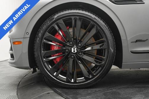 2023 Bentley Flying Spur Mulliner W12