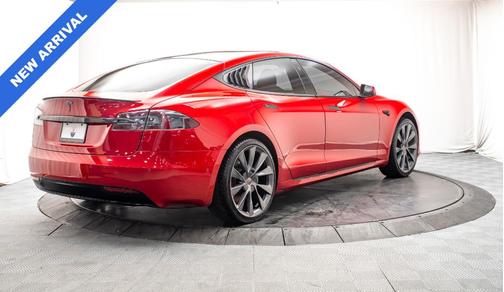 2020 Tesla Model S Performance
