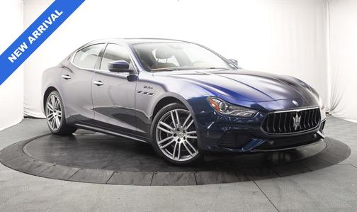 2022 Maserati Ghibli Modena Q4