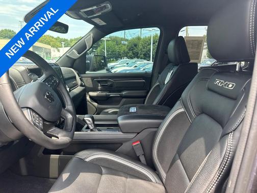 Granite Crystal Clearcoat Metallic 2025 RAM 1500 RHO