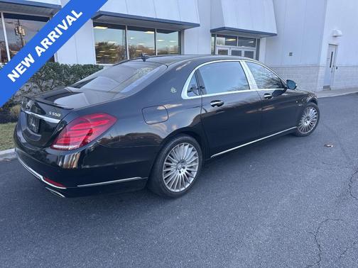 2017 Mercedes-Benz Maybach S 550 Base 4MATIC